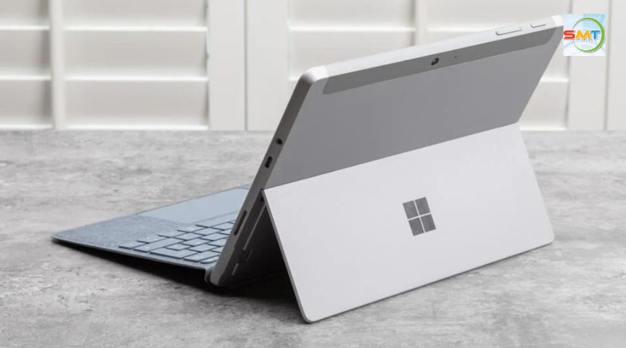 Microsoft Surface Go 3 6