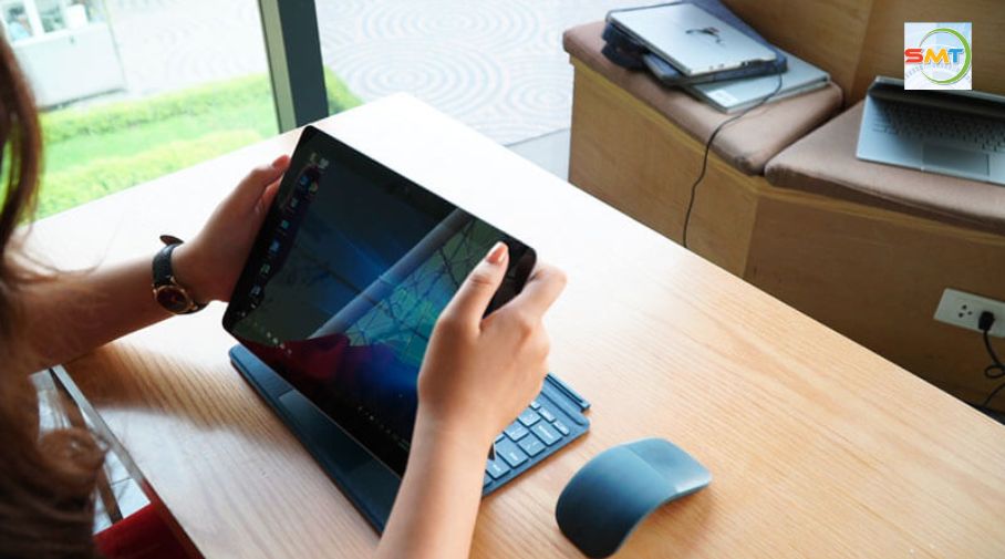 Microsoft Surface Go